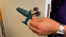Innovative Door Handle Experiment Reveals Surprising Features!