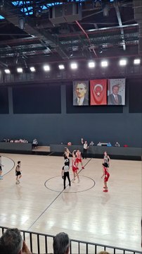 İlk Çeyrek Sonucu - Beşiktaş 17-15 Pamukspor Gelişim - U14 Erkekler Klasman Grubu 10. Hafta