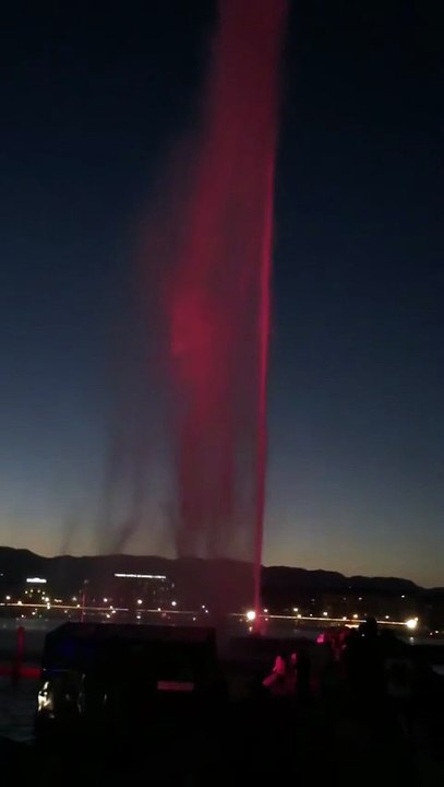 L anniversaire le début du jet d'eau