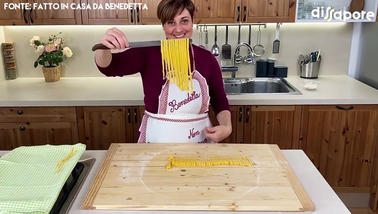 Benedetta Rossi risponde ad un hater