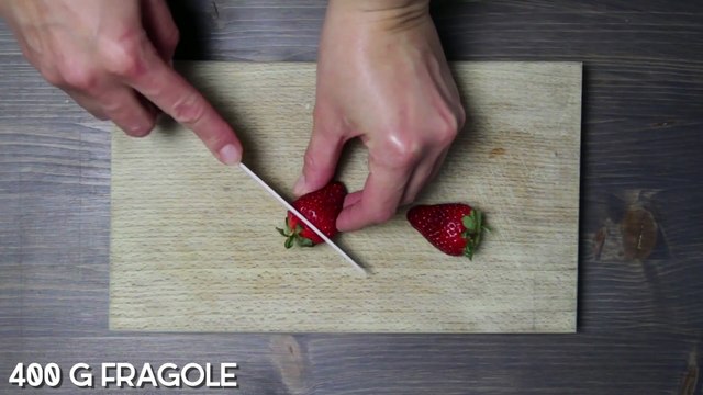 Torta morbida alle fragole