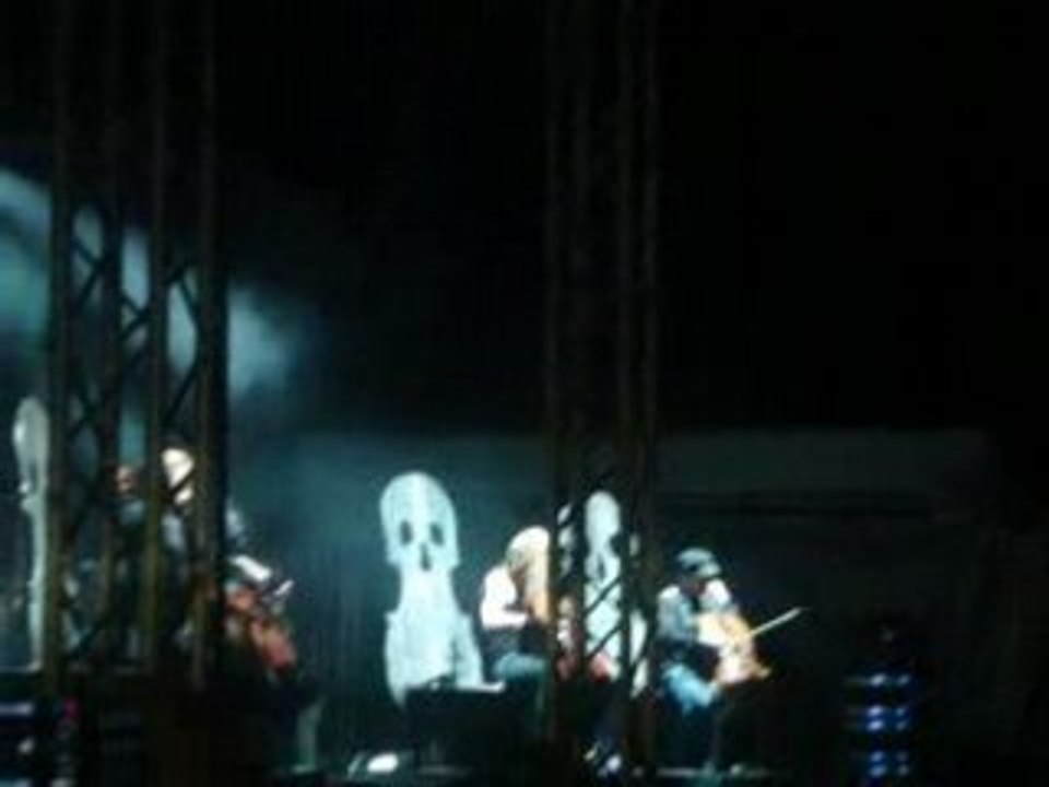 Apocalyptica - Nothing Else Matters Live In Kavarna
