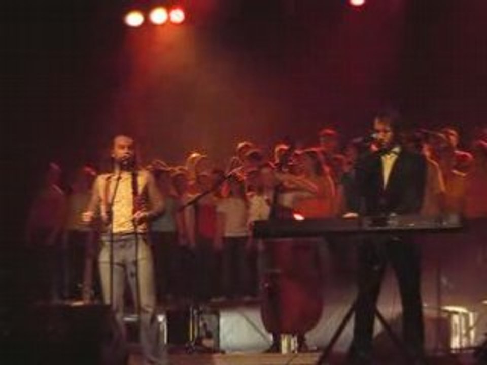 BEAUBOURG : "Regarde Papa" à ORMES