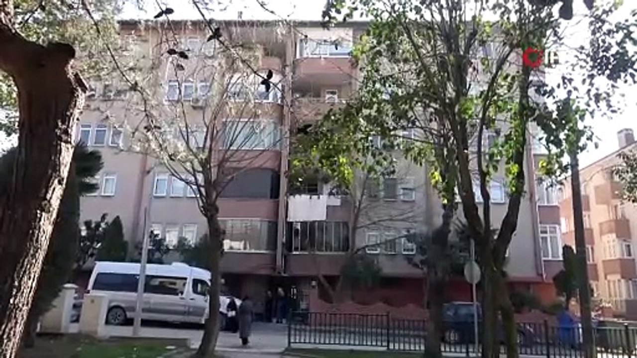 Evinde korkunç bir şekilde öldürülmüştü... Kadın katilini kesik bilezik ele verdi!