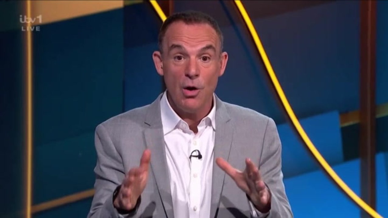 Martin Lewis warns millions to act now over £700 car finance compensation