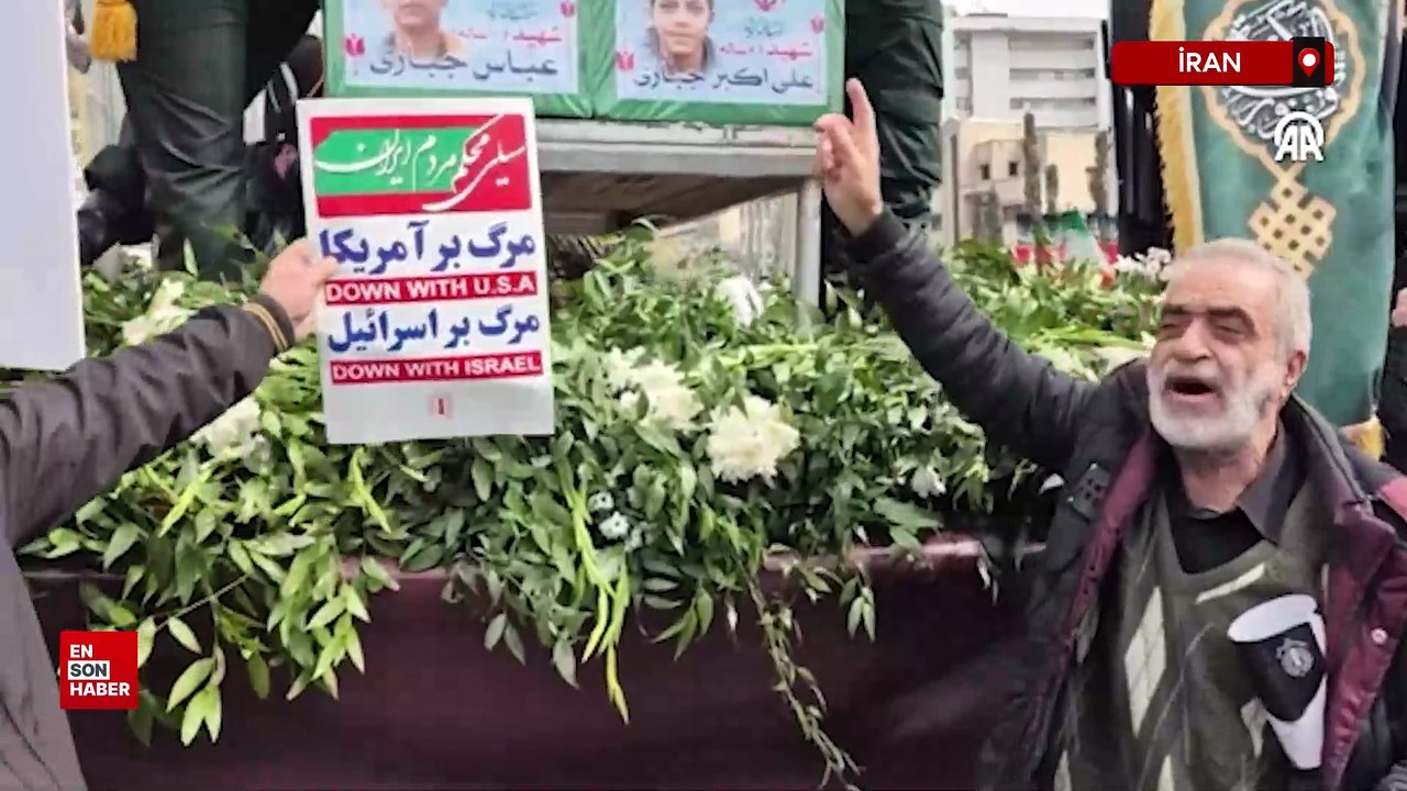 ABD-İsrail saldırılarında ölen İranlı komutanlar için Tahran’da cenaze töreni düzenlendi