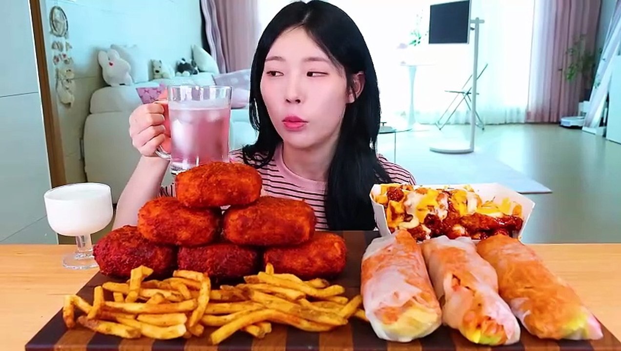 ASMR MUKBANG | Fire Noodles Spring Rolls, Chilis Mozzarella Cheese Sticks, Fried Chicken
