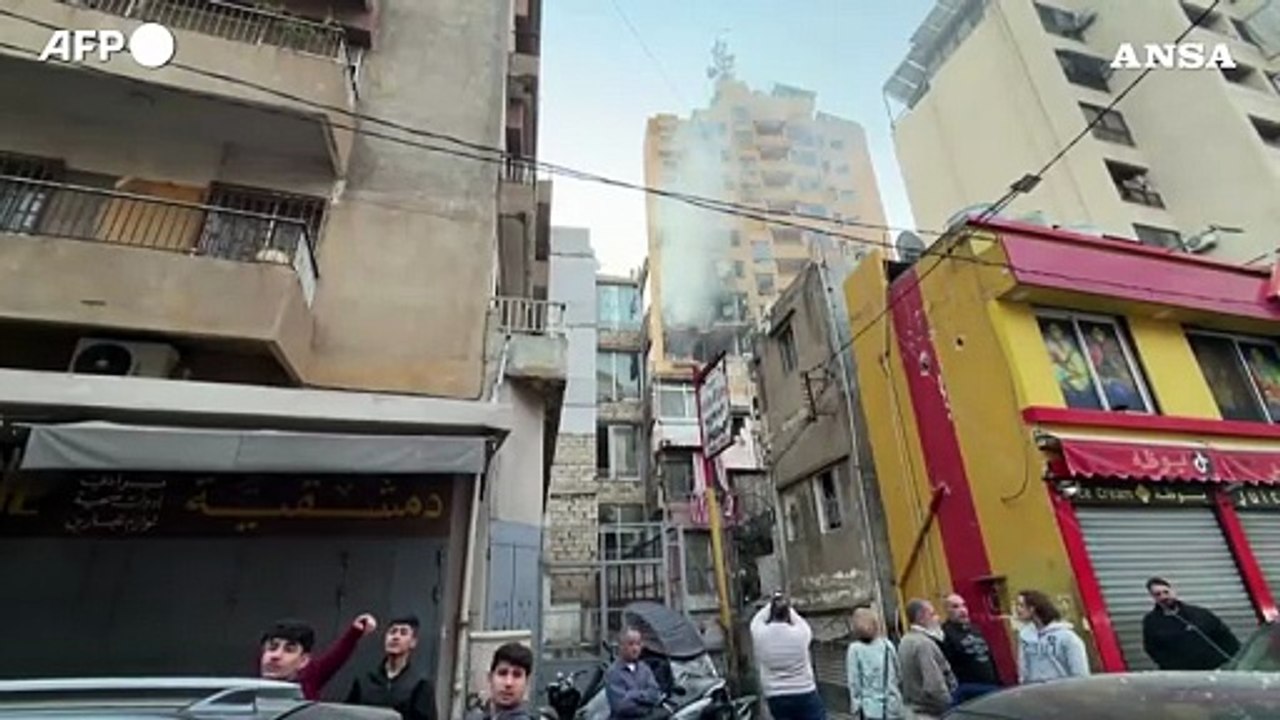 Raid aerei israeliani su edifici a Beirut