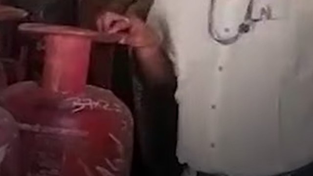 LPG की किल्लत के बीच नागपुर में पुलिस की सख्ती