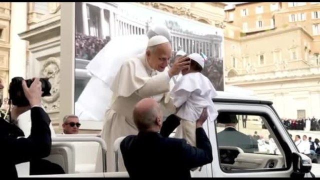 Papa: preghiamo per pace in Iran e Medio Oriente e per bimbi vittime