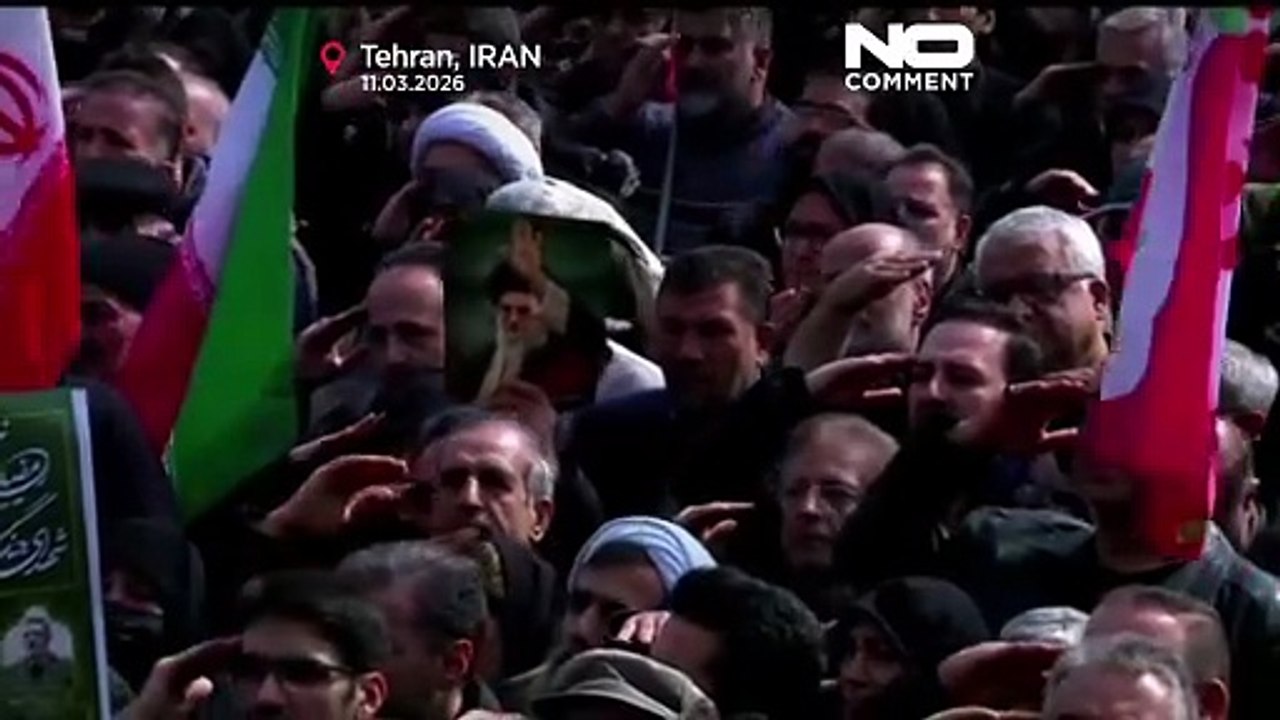 ABD-İsrail saldırısında ölen İranlı komutanlar için Tahran'da cenaze töreni