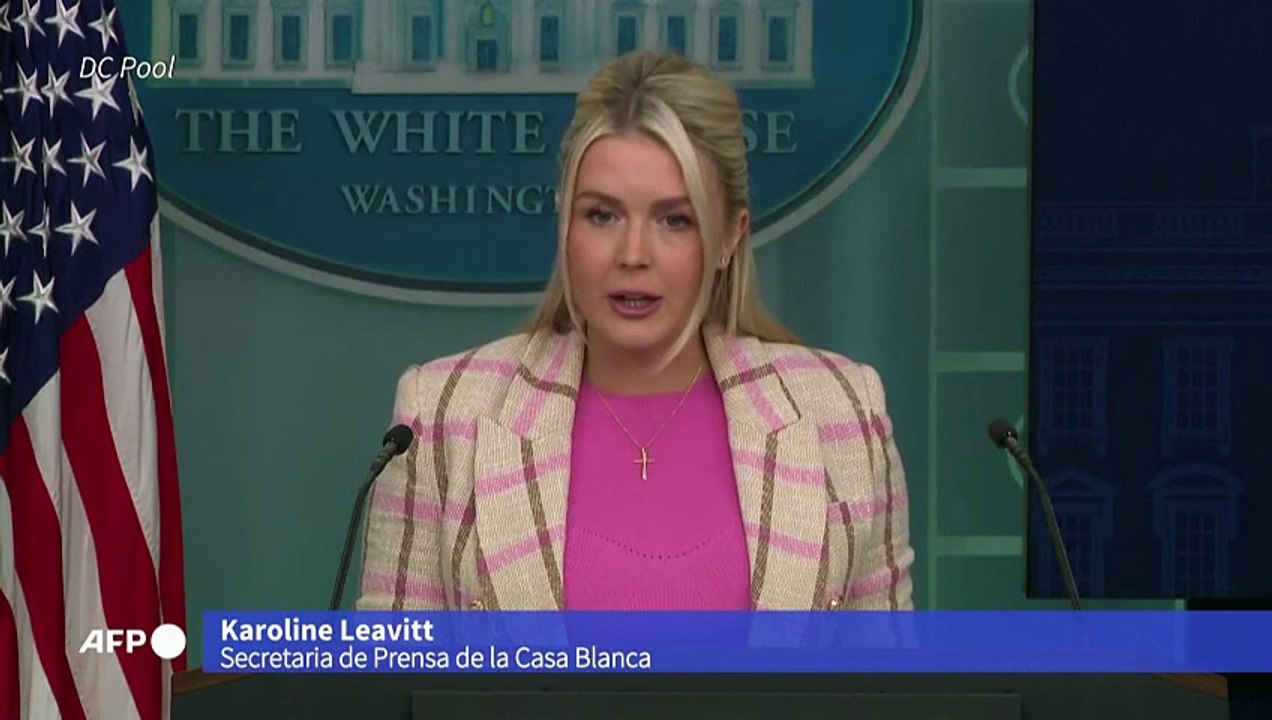 Casa Blanca niega que la Marina haya escoltado un petrolero en estrecho de Ormuz