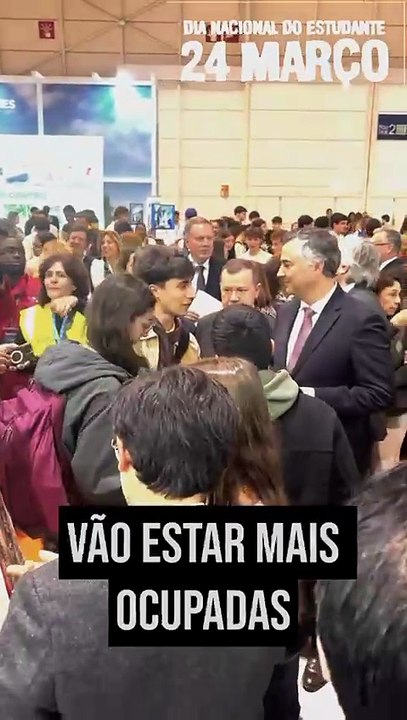 estudantes confrontam ministro da educação na futurália