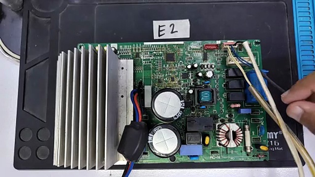 PEL Dc inverter ac E2 error outdoor pcb Dc inverter ac pcb best repairing channel Babar Electronics