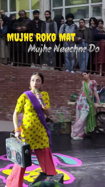 Mujhe Roko Mat ✋🚫 Mujhe Naachne Do 💃🎶✨ #NCATalent #LivePerformance #SarakDharak #ThesisDisplay #ArtAndMusic