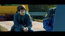Troppa famiglia - Trailer della commedia con  Antonello Fassari, Daniela Giordano e Ricky Memphis