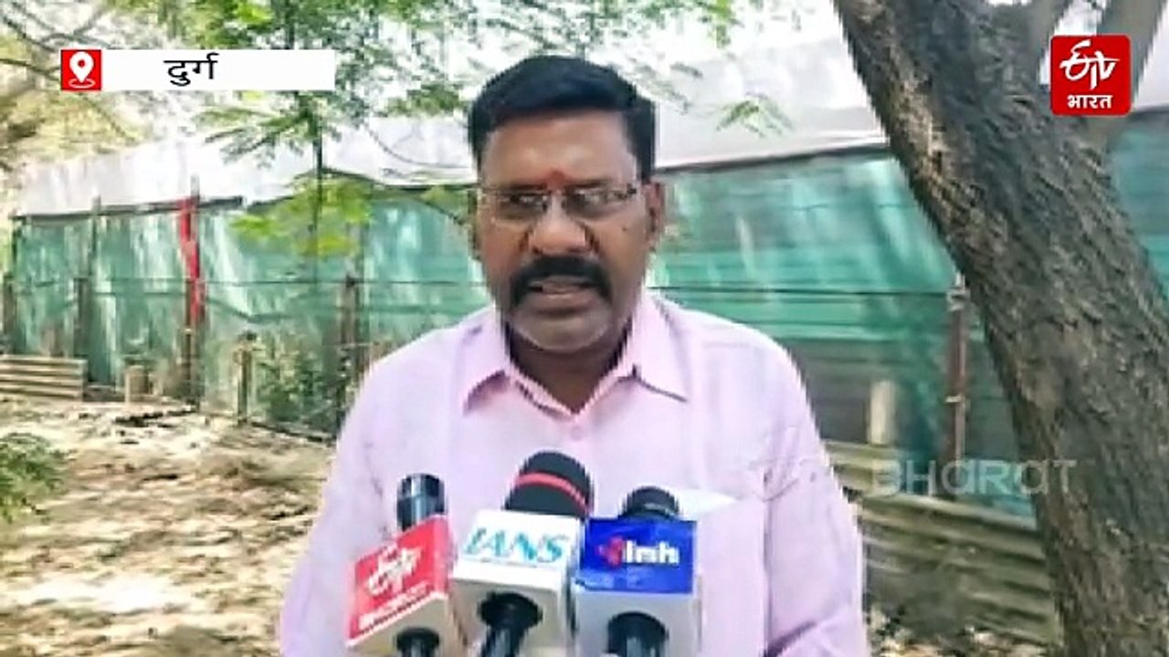 दुर्ग में गैस सिलेंडर को लेकर कन्फ्यूजन, डिलीवरी में देरी से एजेंसी में भीड़, कलेक्टर ने कहा- पर्याप्त स्टॉक