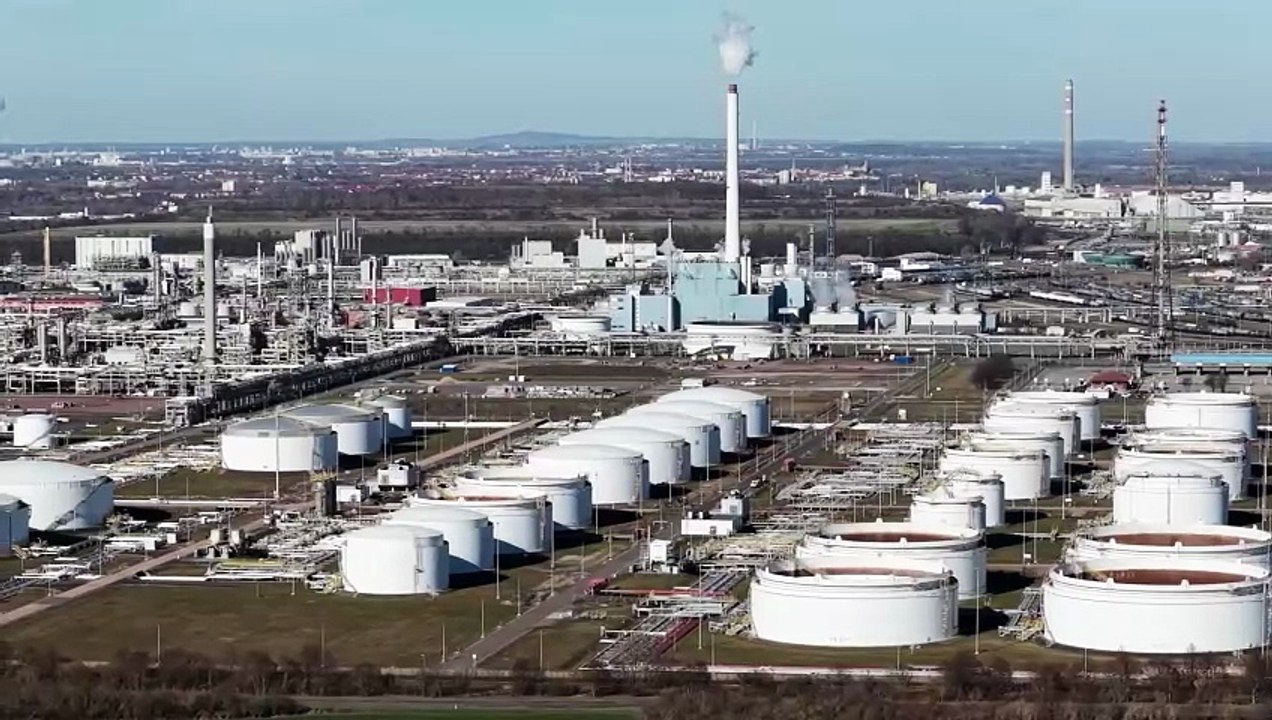 EEUU liberará 172 millones de barriles de petróleo como parte de los 400 millones de la AIE