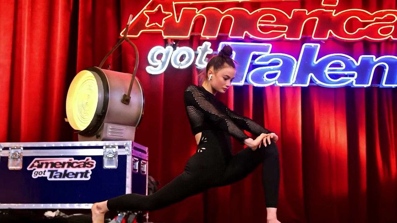 The Judges Are Left SPEECHLESS after SURPRISE Audition on America's Got Talent!