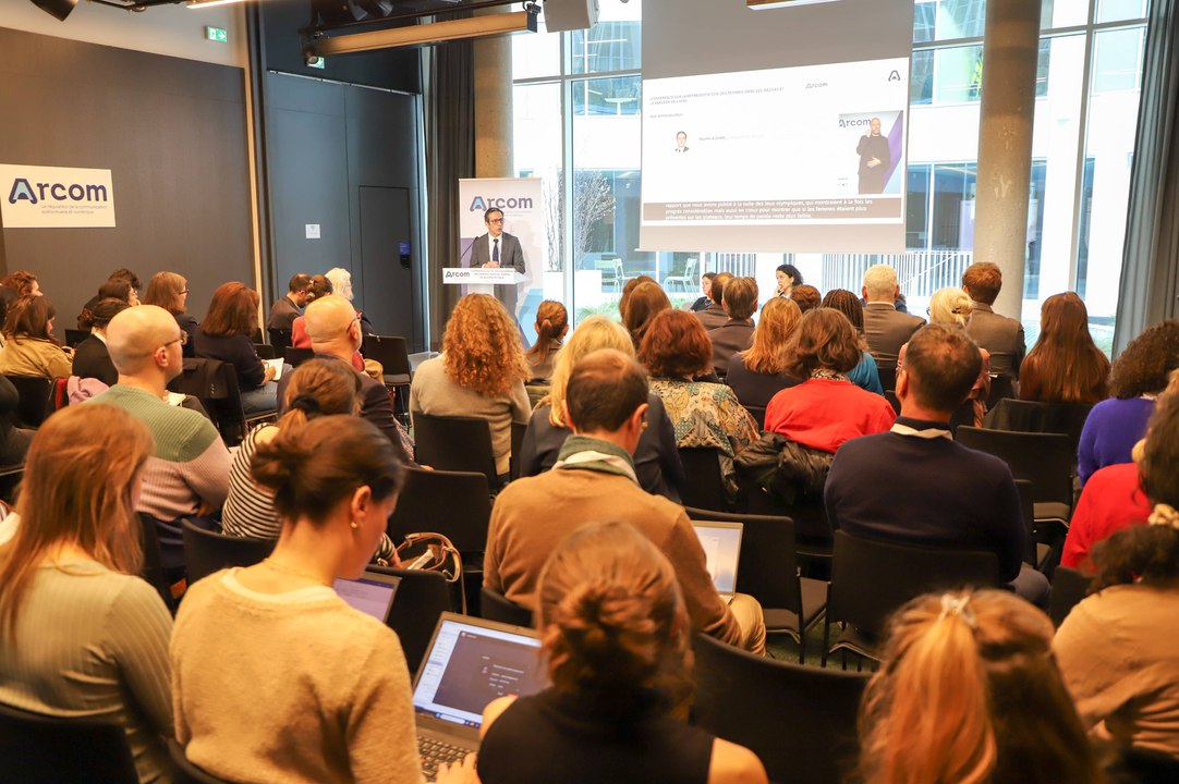 Conférence de l'Arcom sur la représentation des femmes dans les médias et le sexisme en ligne : replay complet