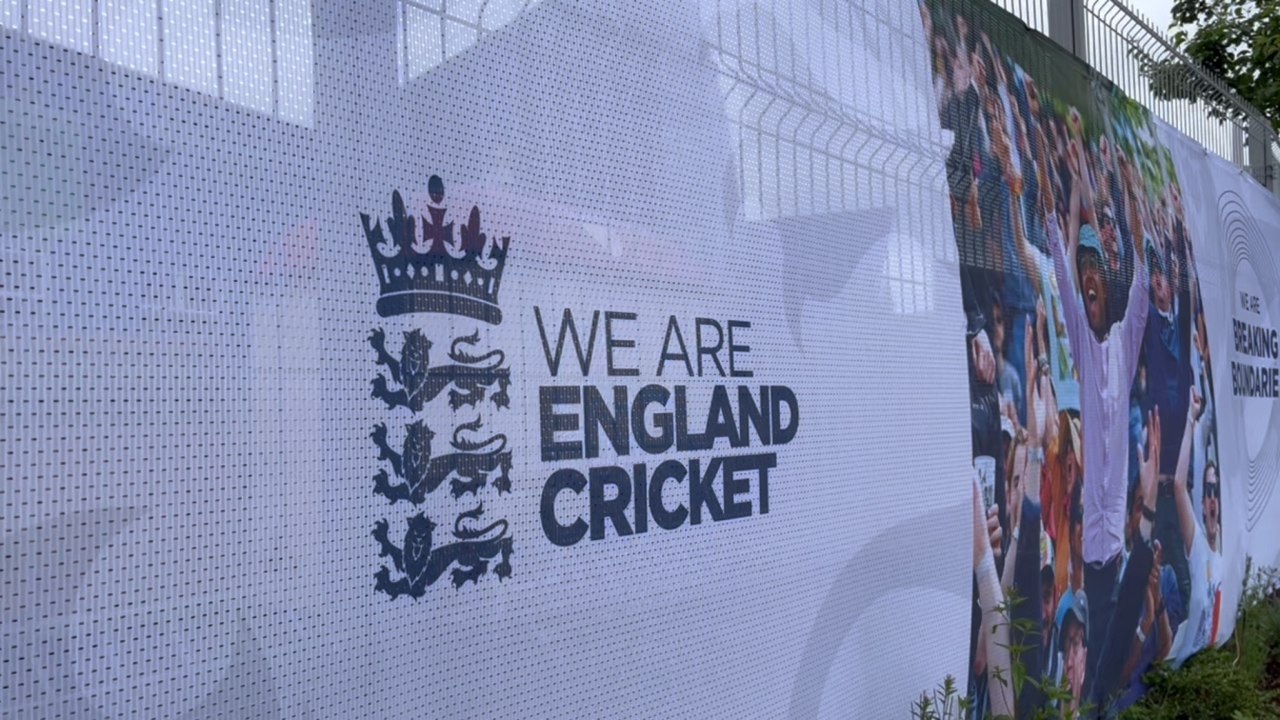 England Players Silenced After Ashes Defeat as ECB Review Begins