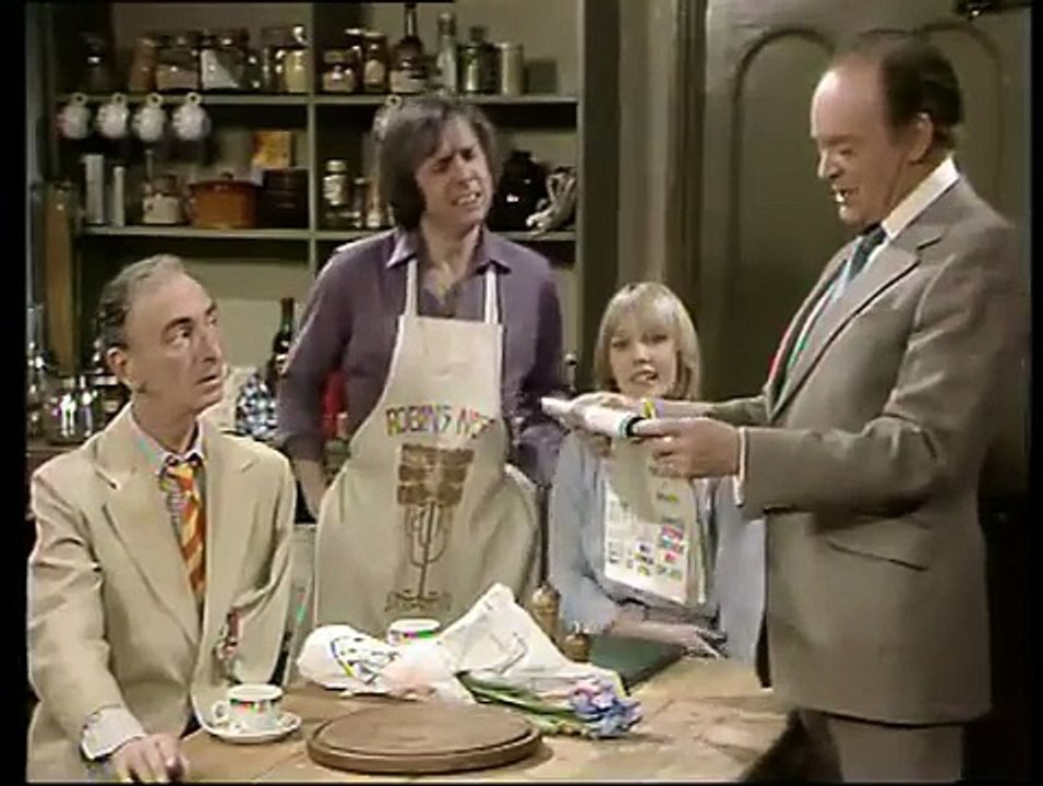 Robin's Nest. S06 E05. Anniversary Waltz.