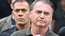 Bolsonaro, hospitalizado en cuidados intensivos a causa de una neumonía aguda