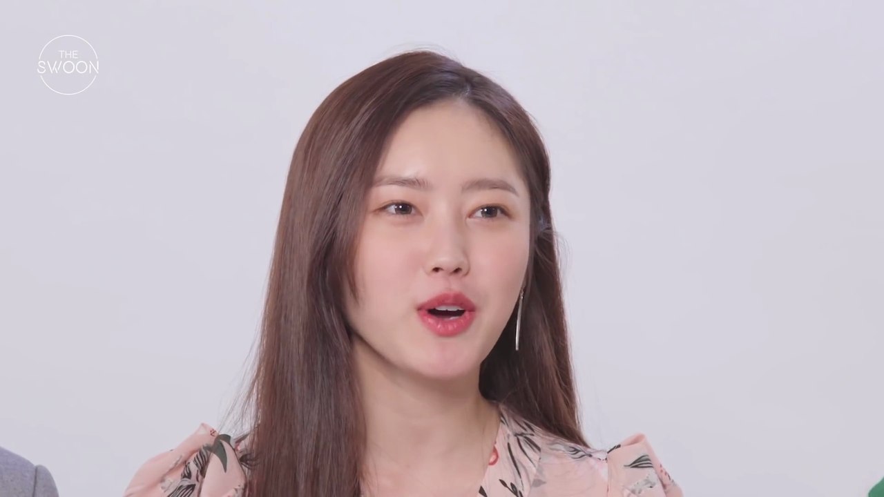 Do you know your fans? | Cast of My First First Love Plays Ask Around the World | Netflix [ENG SUB]