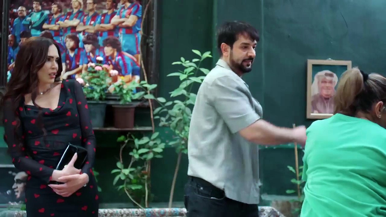 مسلسل عيلة الملك الحلقة 24