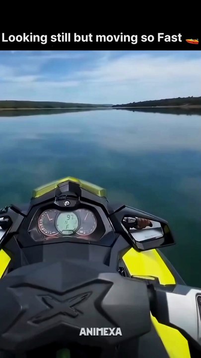 Speed boat looking still but moving so Fast🚤[Speed Boat Moments]#speedboat#boat#speed#river#moments  Tags: speedboat, speedboats, speedboat concept, cigarette speedboat, kitten speedboat race, denzel curry speedboat, speedboat competition, upgraded old s