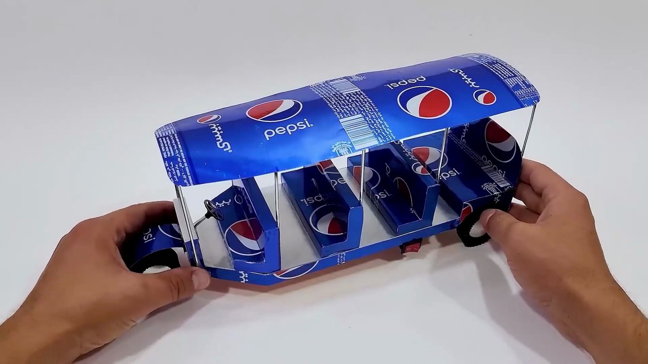 Tuk Tuk Rickshaw – Made From Pepsi Can  Electric
