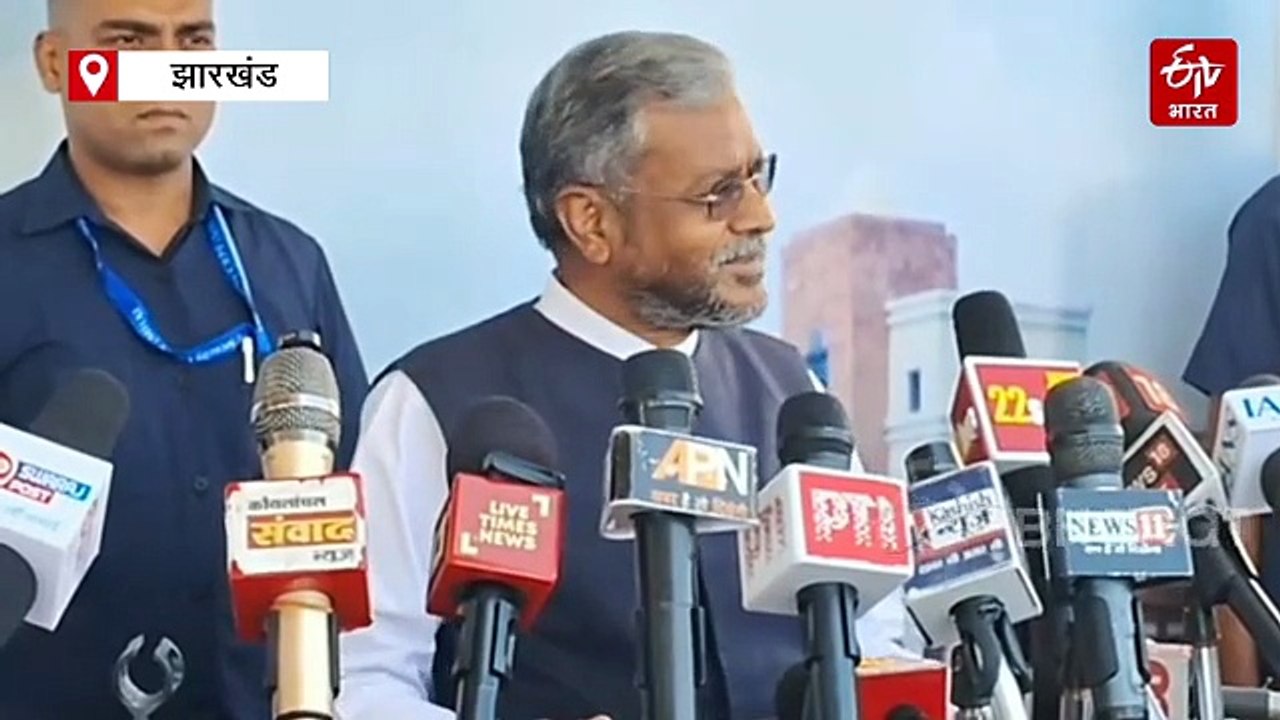 रसोई गैस सिलेंडर को लेकर सियासत जारीः वैकल्पिक व्यवस्था के तहत बनवायेंगे मिट्टी का चूल्हा- खाद्य आपूर्ति मंत्री