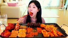 ASMR MUKBANG Fire Spicy Mushrooms, Fire Noodles