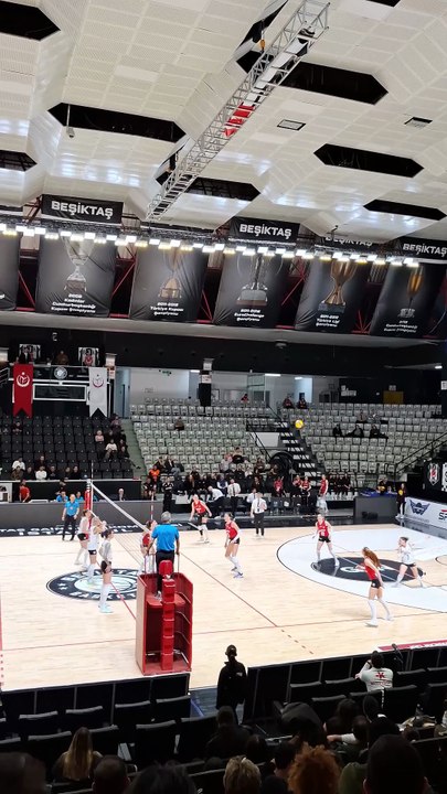 Maç Başı - Beşiktaş v Kuzeyboru - Vodafone Sultanlar Ligi 26. Hafta