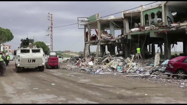 Libano, raid israeliano nel sud, uccisi 12 membri personale medico