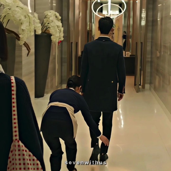 I was shocked in this scene… #celebrity #parkgyuyoung #kangminhyuk #kdrama #sevenwithus #fyp #kdrama