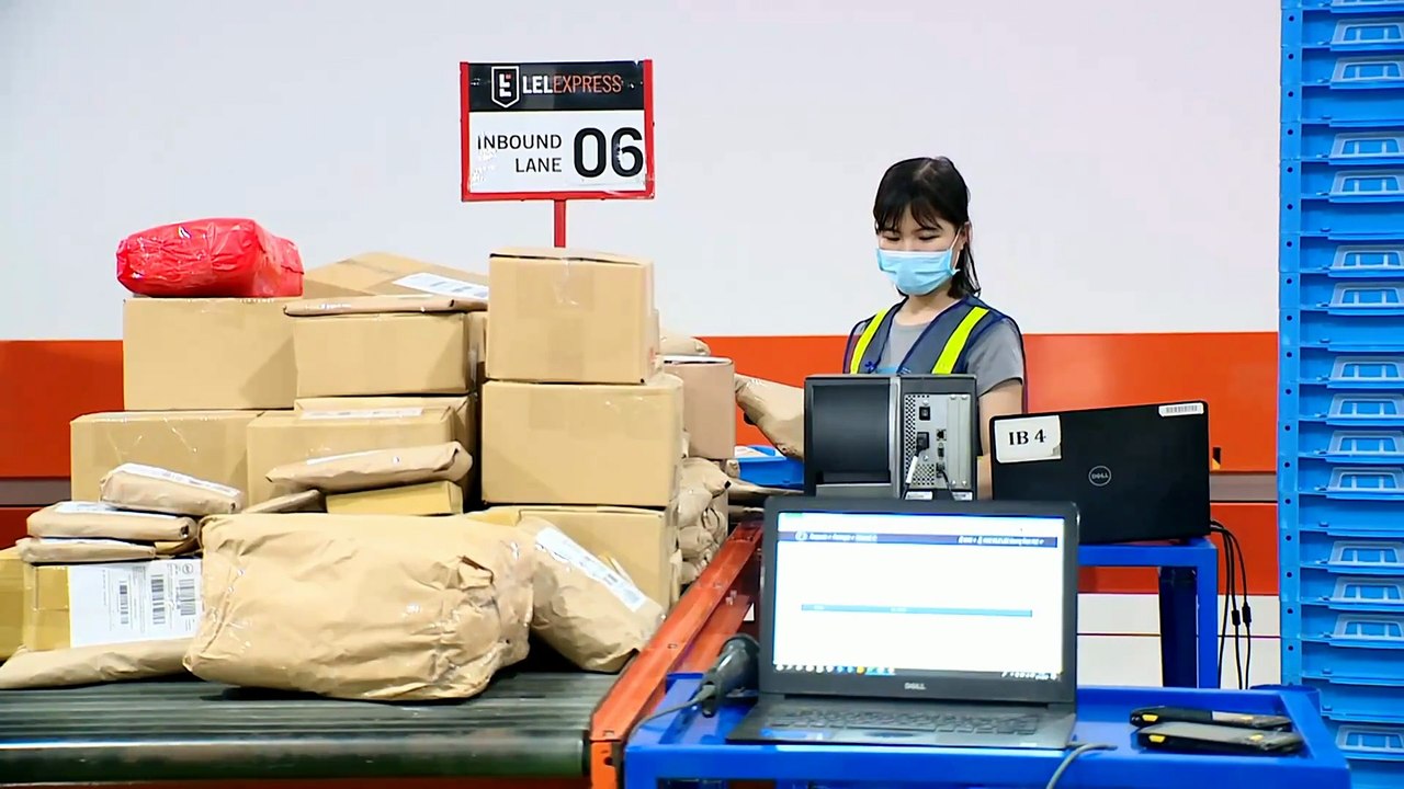 Tera Wireless Barcode Scanner: 1D 2D QR Pro Version with Screen & Keypad