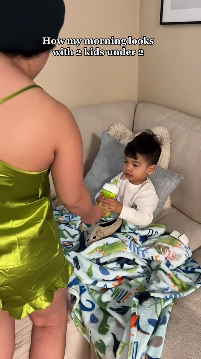 Happy sunda my beautiful people ✨ #momsoftiktok #youngmom #heatlesscurls #thatgirl #lifestyle #grwmroutine #morning #morningroutine #momof2 #2under2 #toddlersoftiktok #babiesoftiktok #selfcare #minivlog #dayinmylife #relatable #fyp