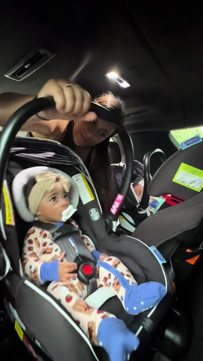 #quadruplets #motherhood #sahm #adayinmylife #influencer #babies #olderbrother #momlife