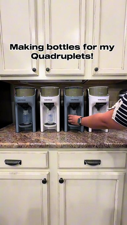#quadruplets #sahm #babiesoftiktok #feedingtime #momsoftiktok #momsofmultiples #fyp