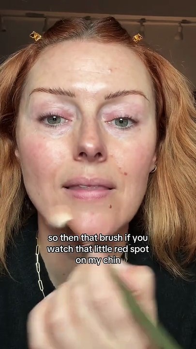 How makeup artists approach complection #Concealer #makeupartist #fyp