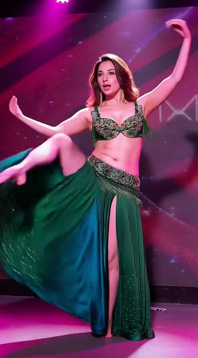 #tamannaahbhatia__#bollywood__#bellydance__#aicreator_#trending_