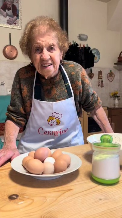 Sono Diventata una Cesarina Sono veramente contenta di far parte di questa grande famiglia SONO LA CESARINA PIU ANZIANA DITALIA Presto sara disponibile prenotare delle bellissime esperienze nella mia cucina e scoprire tutti