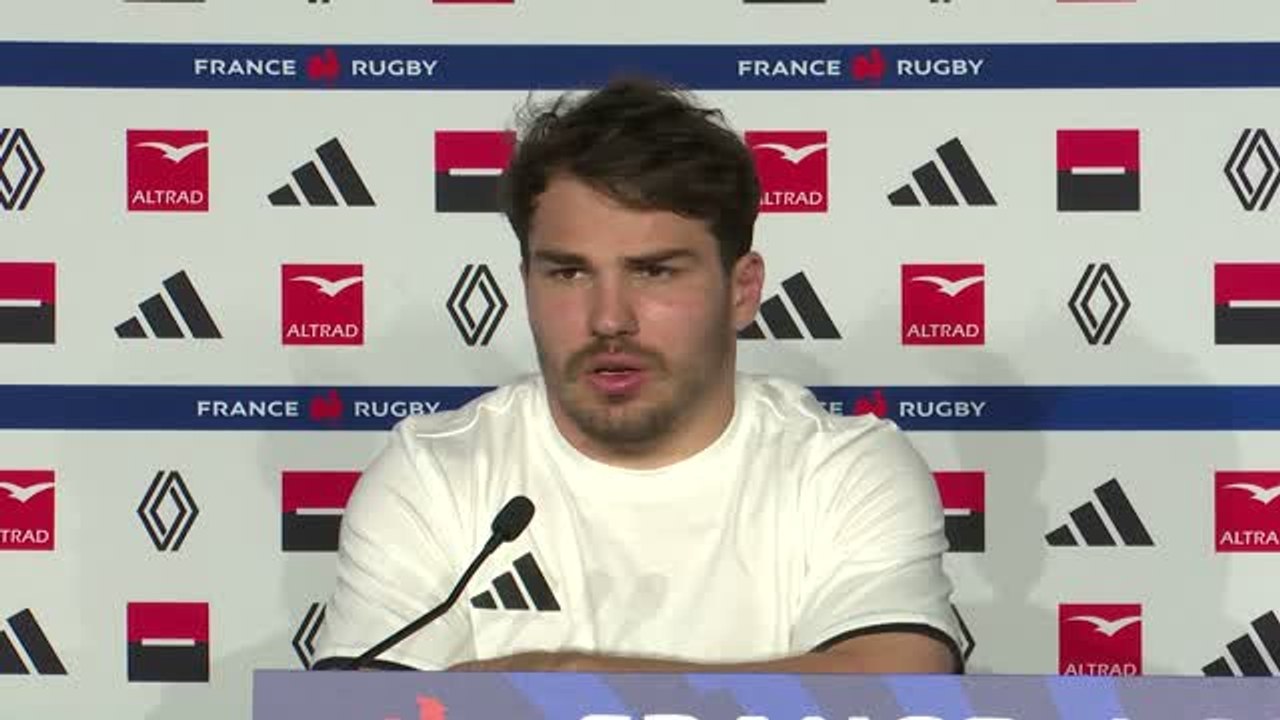 Bleus - Dupont : "Chaque titre a une saveur particulière"