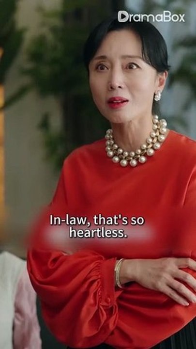 Falling for the Janitor Everyone Looked Down On - Cleaner's Secret Masterpiece  #familydrama