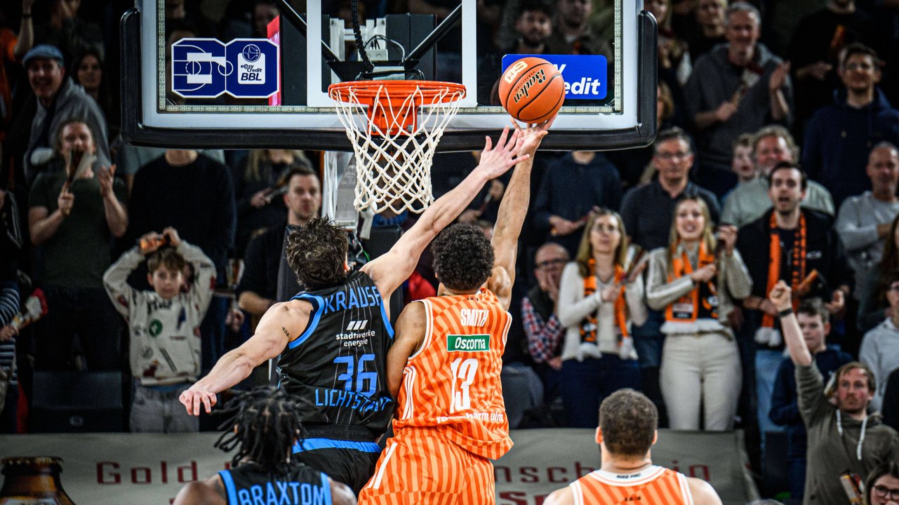 Smith bringt die Entscheidung: Ulm muss gegen Jena zittern