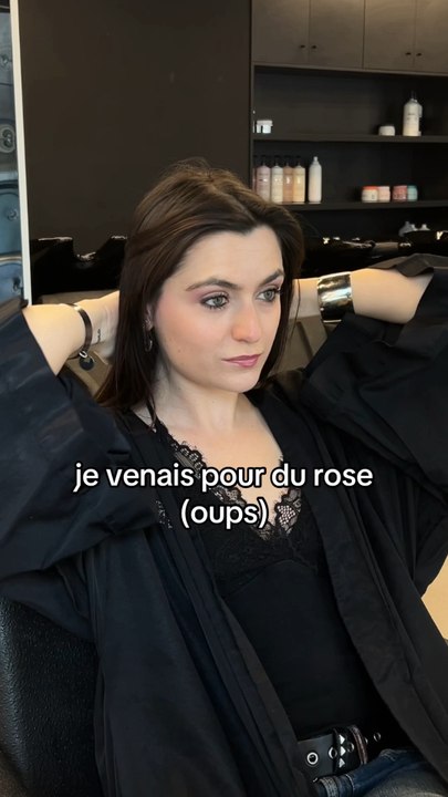 Je venais pour des cheveux roses oups