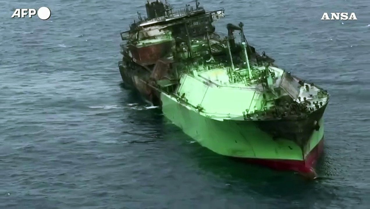 La petroliera russa Arctic Metagaz alla deriva al largo di Malta