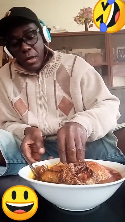I dey full ground with swallow food