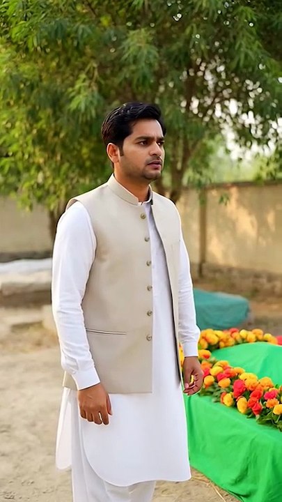 Qabar Se Itni Khushbu Kaisy Any Lagi